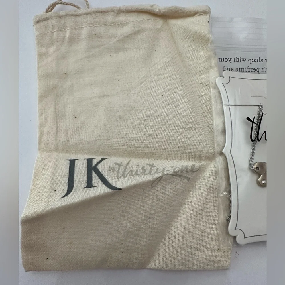 JK by Thirty-one Whisper Heart Necklace & Gift Bag Two Tone 18” Gold Silver